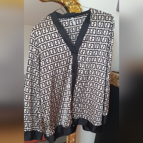 Pajama set - Picture 3 of 4